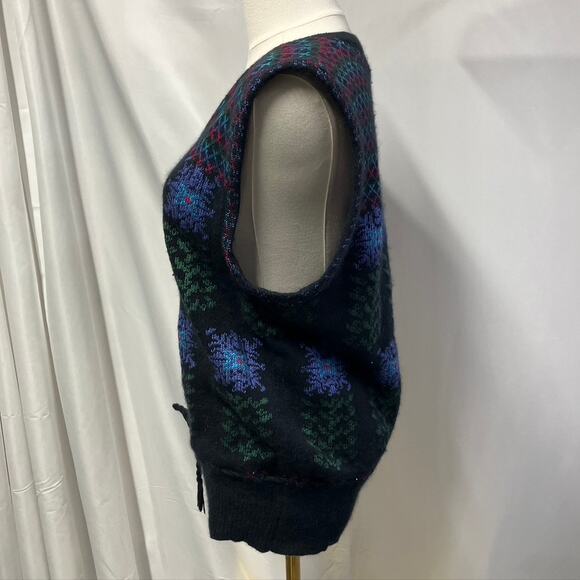 Vintage Cullinane Womens M Sweater Vest Black Floral Lamb's wool blend cottage - Picture 8 of 15